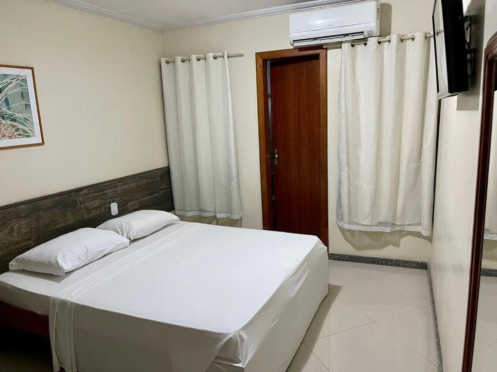 Porto Calem Praia Hotel Порту-Сегуру Экстерьер фото